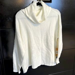 Soft White Dreamer’s Debut Women’s Turtleneck Pullover.